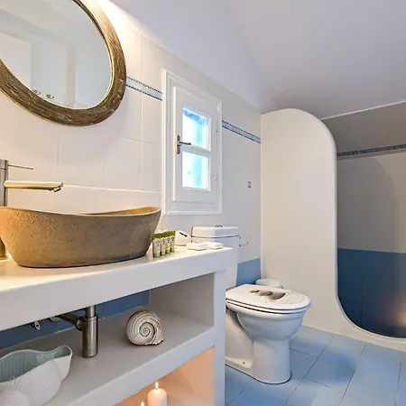 Naxos Affinity Maragkas