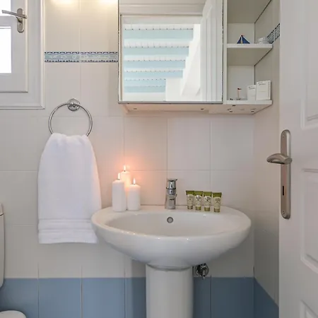 Naxos Affinity Hotel