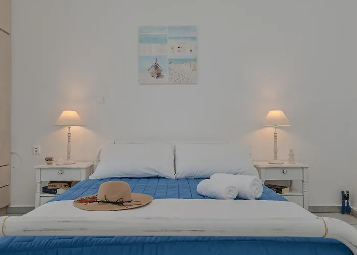 Naxos Affinity Maragkas